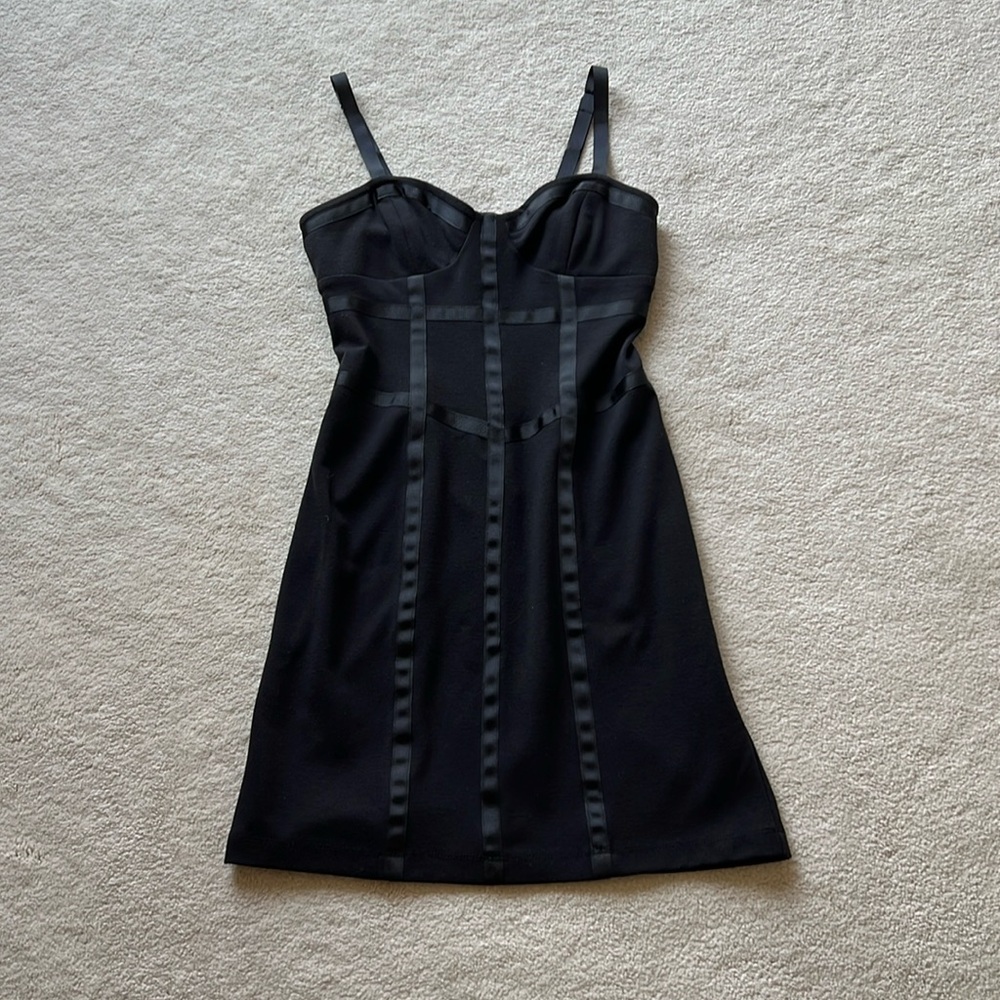 Women’s Aqua (Bloomingdales) size M black dress 74%polyster/23%rayon